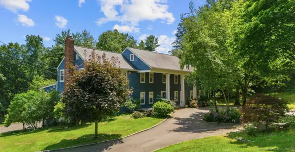 42 Sturbridge Hill Road, New Canaan, CT 06840