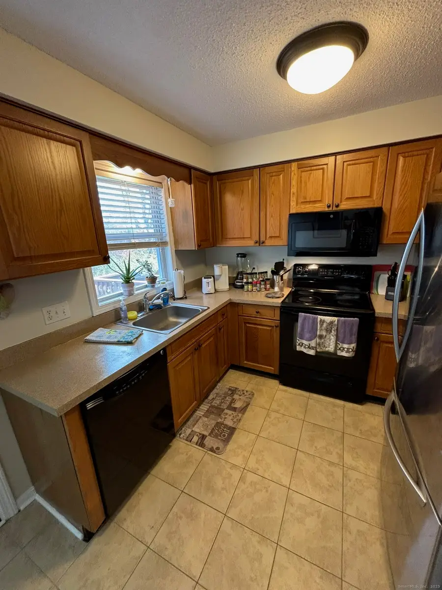 219 Brentwood Drive #219, Wallingford, CT 06492 - Image #2