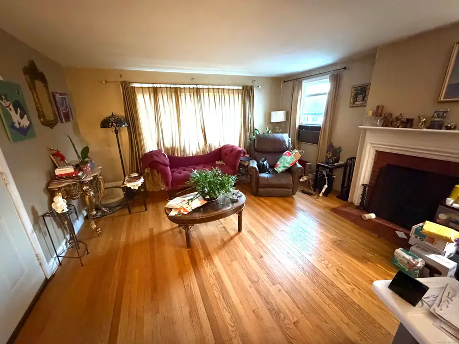 69 Saint Augustine Street, West Hartford, CT 06110 - Image #2