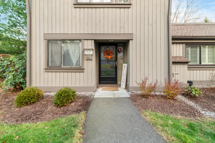 723 Heritage Village #A, Southbury, CT 06488 - Image #2