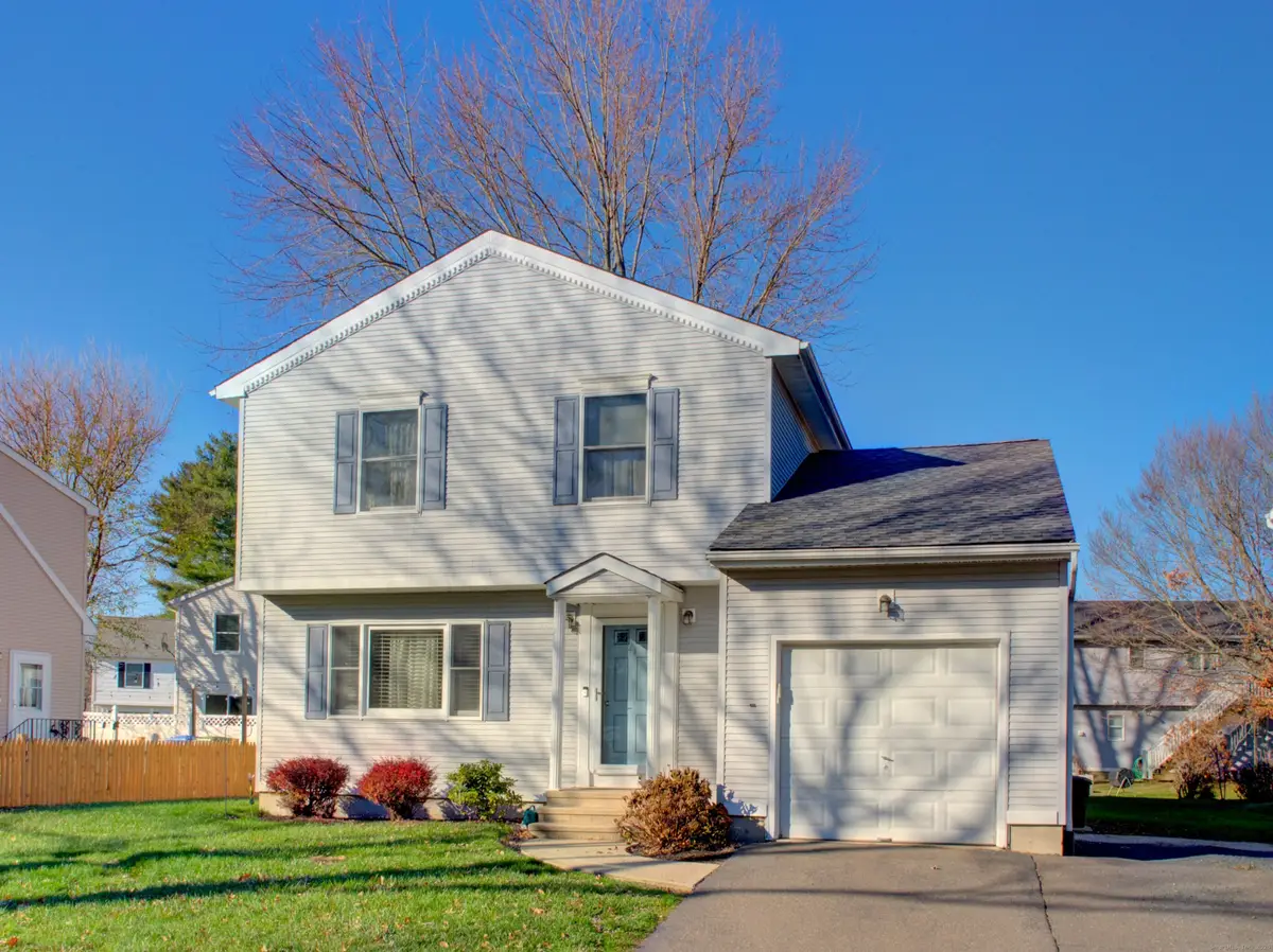 43 Kingsbury Lane, Glastonbury, CT 06033 - Image #1