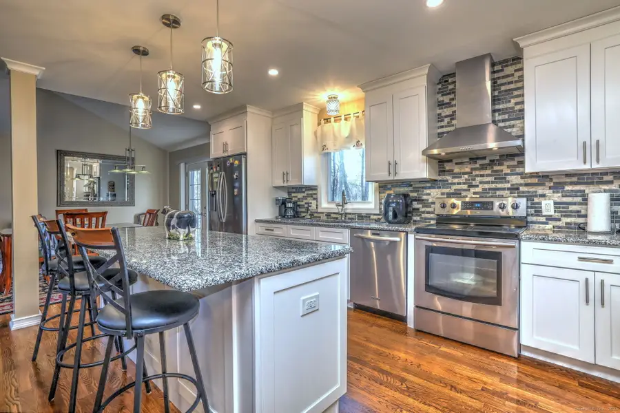 27 Osborn Lane, Monroe, CT 06468 - Image #2