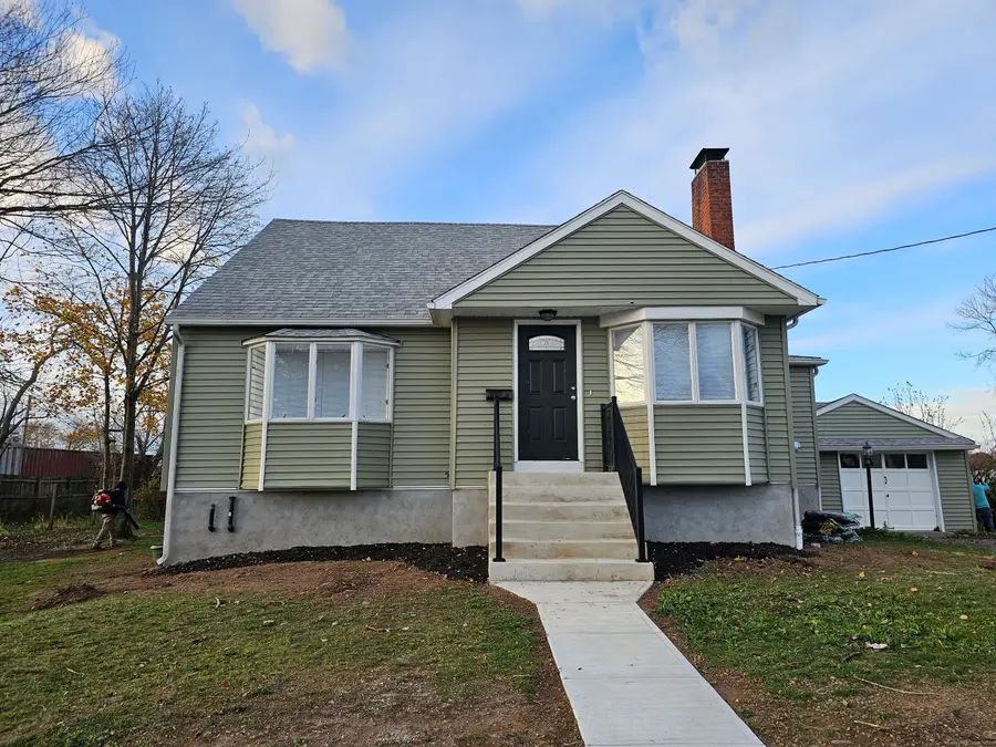 16 Vista Drive, East Haven, CT 06512 - Image #3