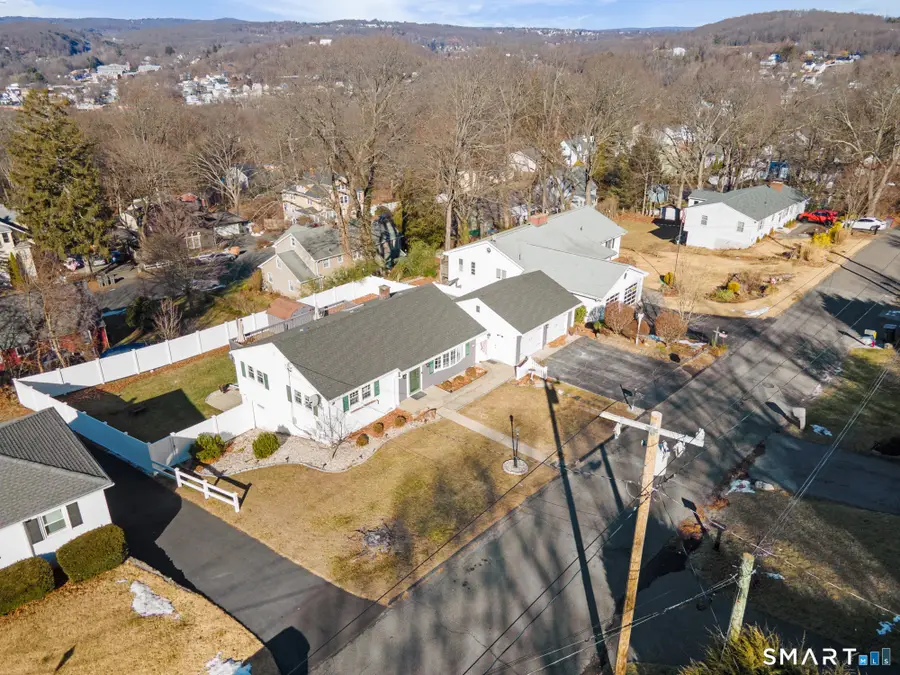 37 Albion Street, Naugatuck, CT 06770 - Image #3