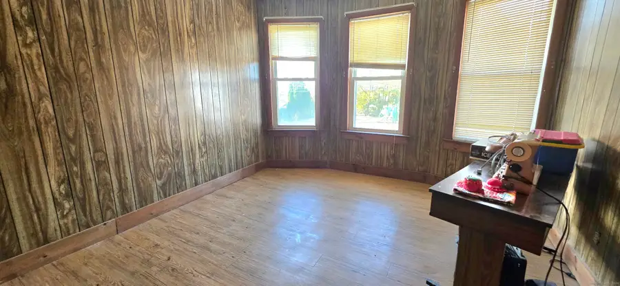 41 Burritt Avenue, Stratford, CT 06615 - Image #2