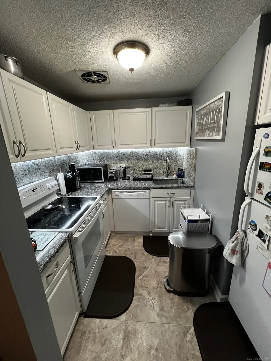 57 Burgundy Hill Lane, Middletown, CT 06457 - Image #2