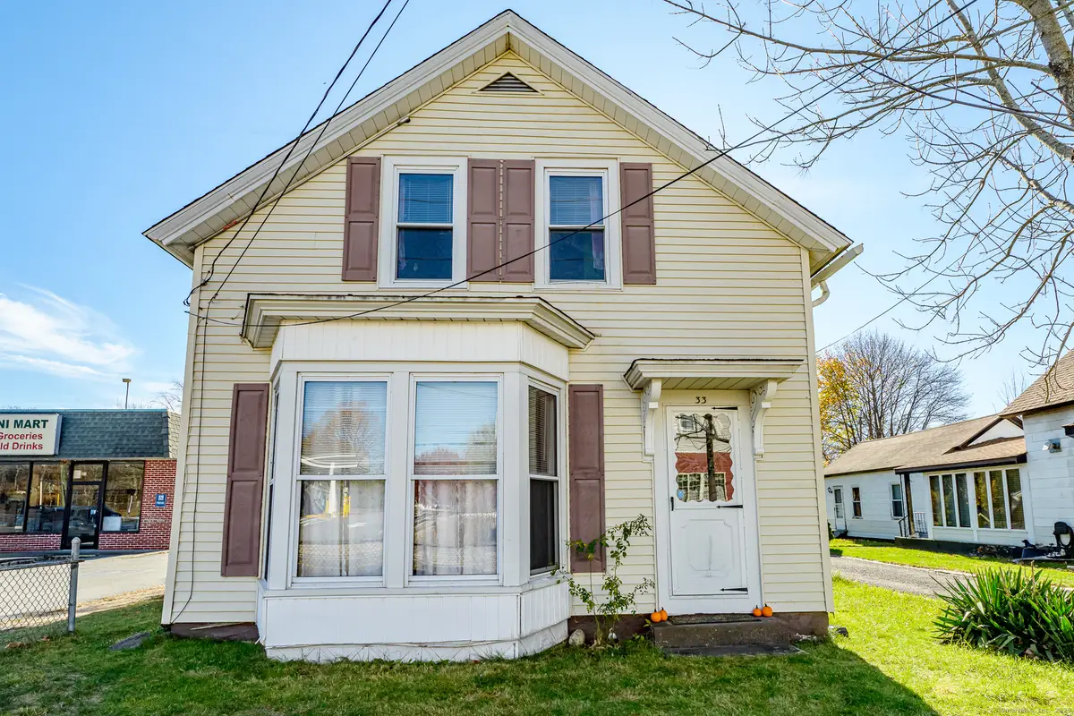 33 Railroad Avenue, Plainfield, CT 06374 - Image #1