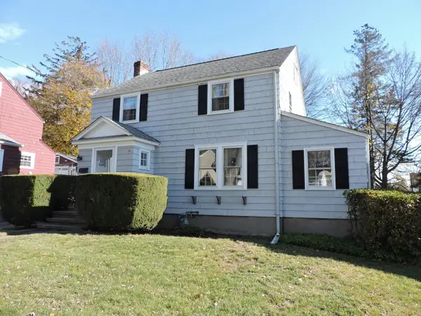 86 Parkway Drive, Stratford, CT 06614
