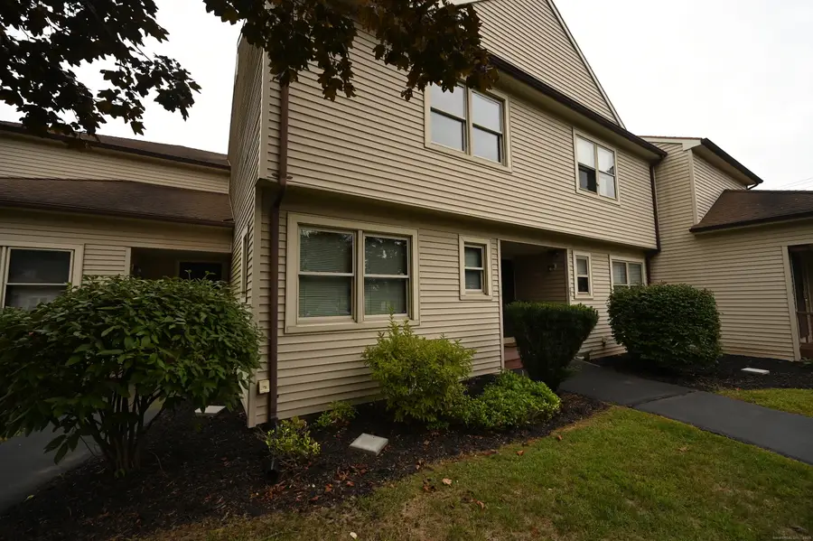 375 Coe Avenue #APT 22, East Haven, CT 06512 - Image #3