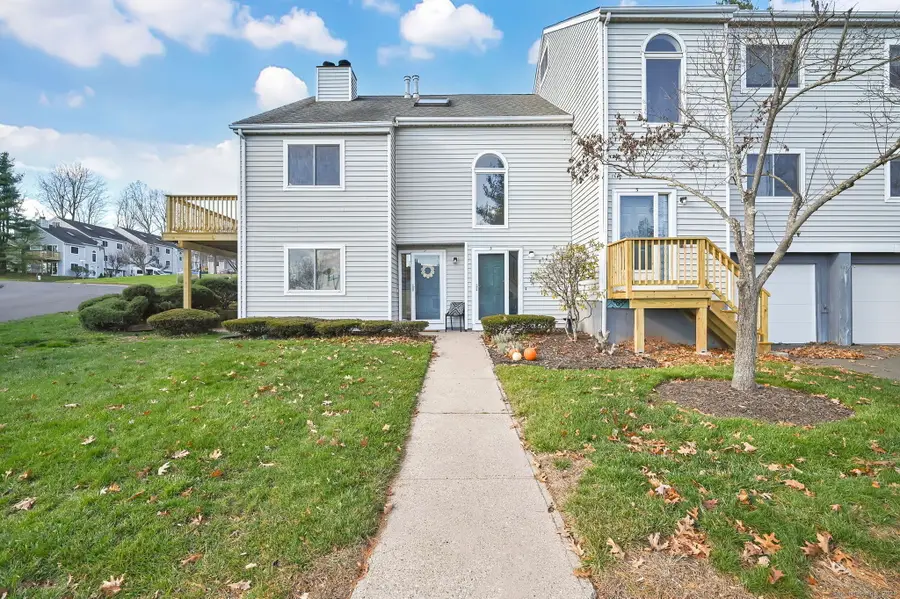 1 Hunters Run #1, Cromwell, CT 06416 - Image #3