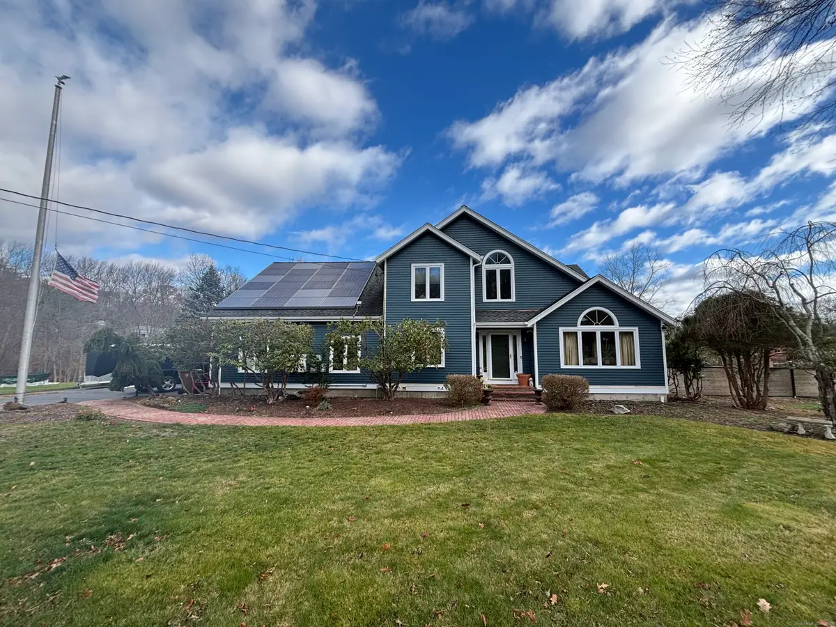 33 Walnut Tree Hill Road, Shelton, CT 06484 - Image #1