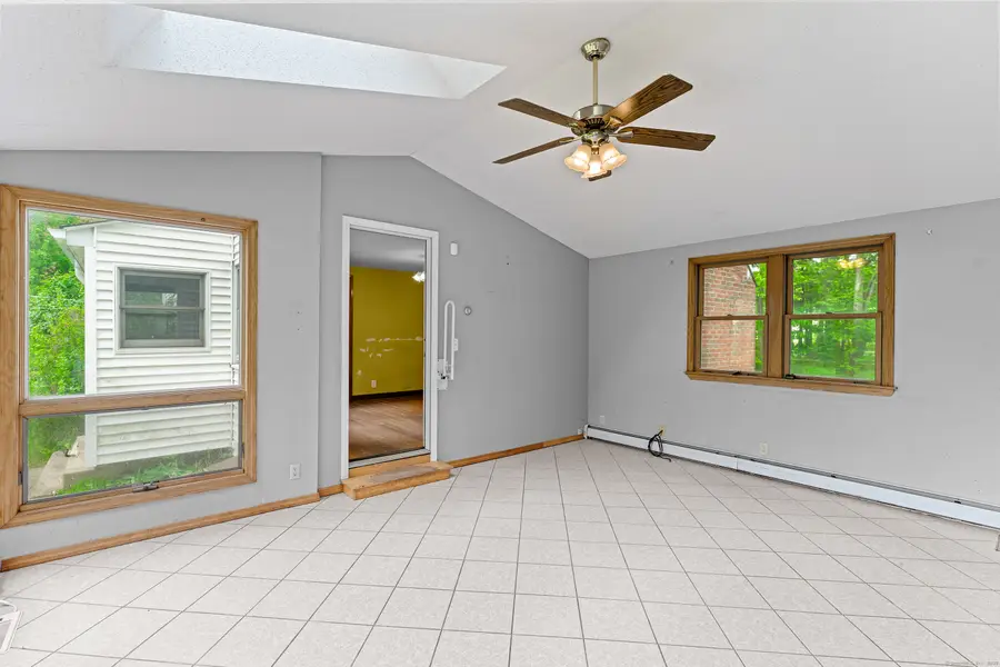 46 Newberry Road, East Windsor, CT 06088 - Image #3