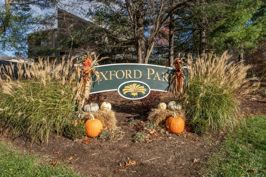 8 Mohawk Court, Cromwell, CT 06416 - Image #3