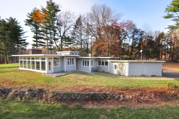 365 Simsbury Road, Bloomfield, CT 06002