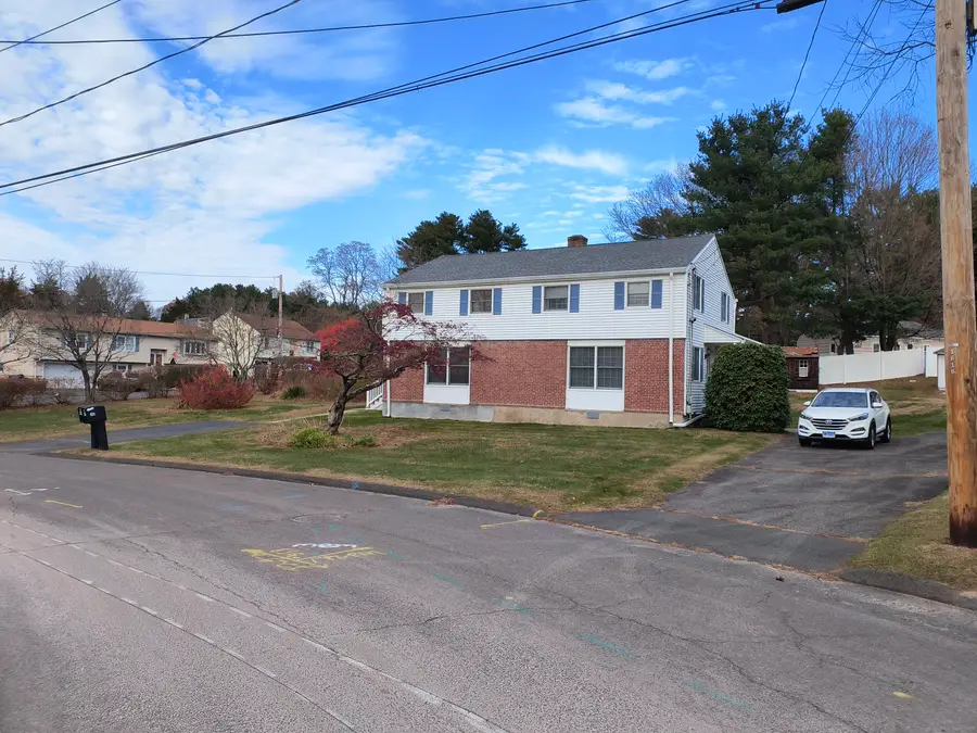 28 Mclaughlin Terrace, Derby, CT 06418 - Image #3