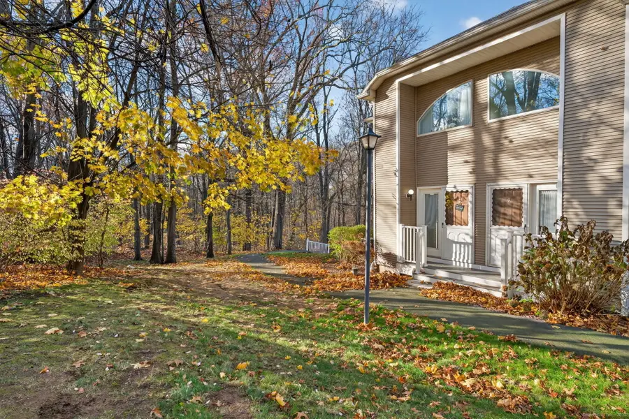 80 Country Lane #APT 11, Vernon, CT 06066 - Image #2