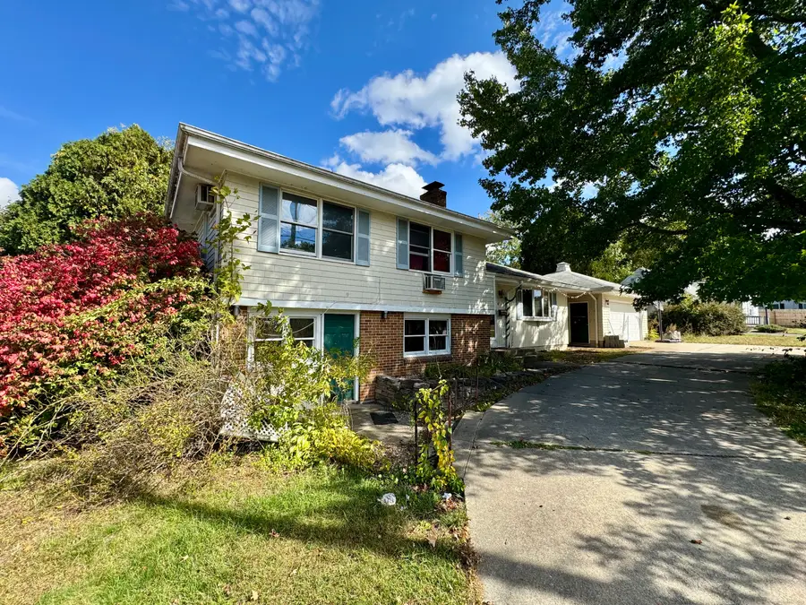 27 Sycamore Road, Norwich, CT 06360 - Image #3