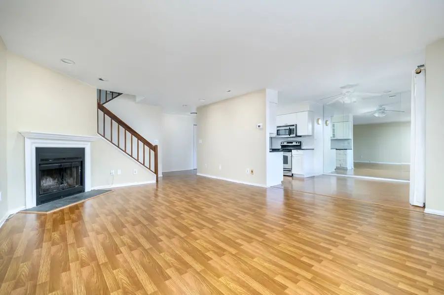 61 Seaview Avenue #APT 76, Stamford, CT 06902 - Image #3
