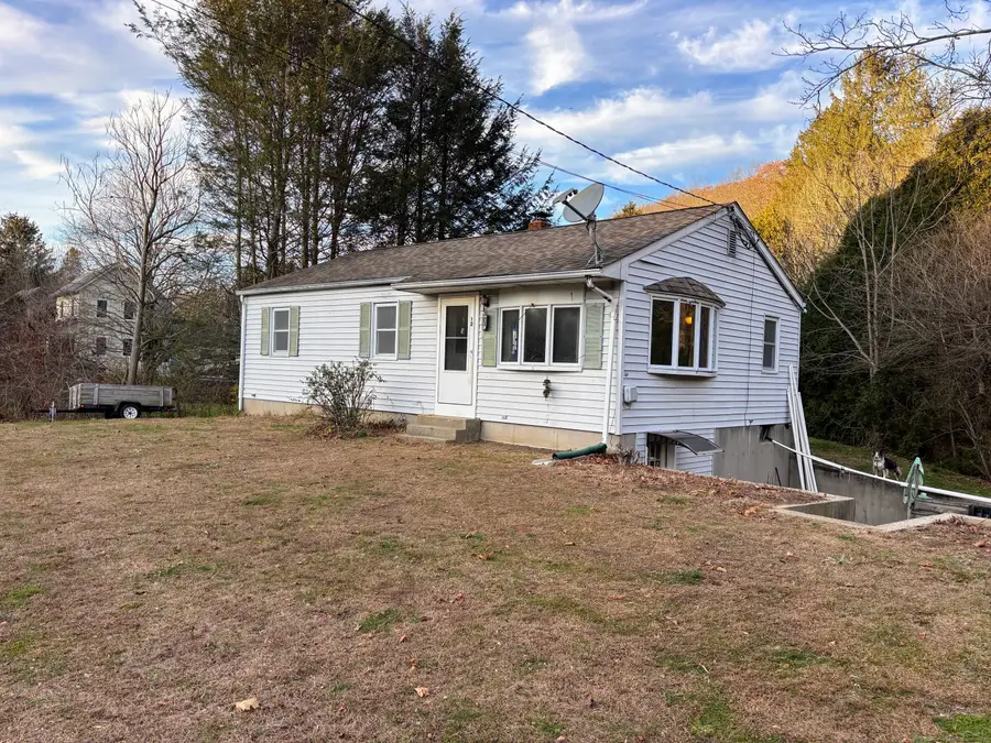 12 Deep Hollow Road, Chester, CT 06412 - Image #3