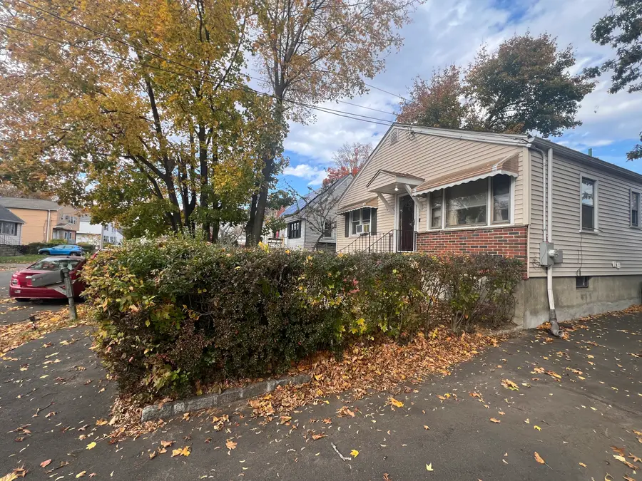 208 Harding Avenue, Stratford, CT 06615 - Image #3