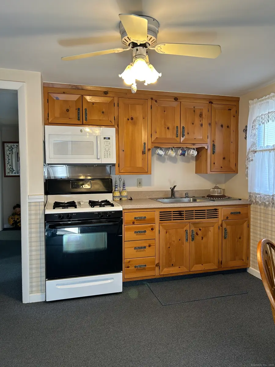 49 Damson Lane, Naugatuck, CT 06770 - Image #2