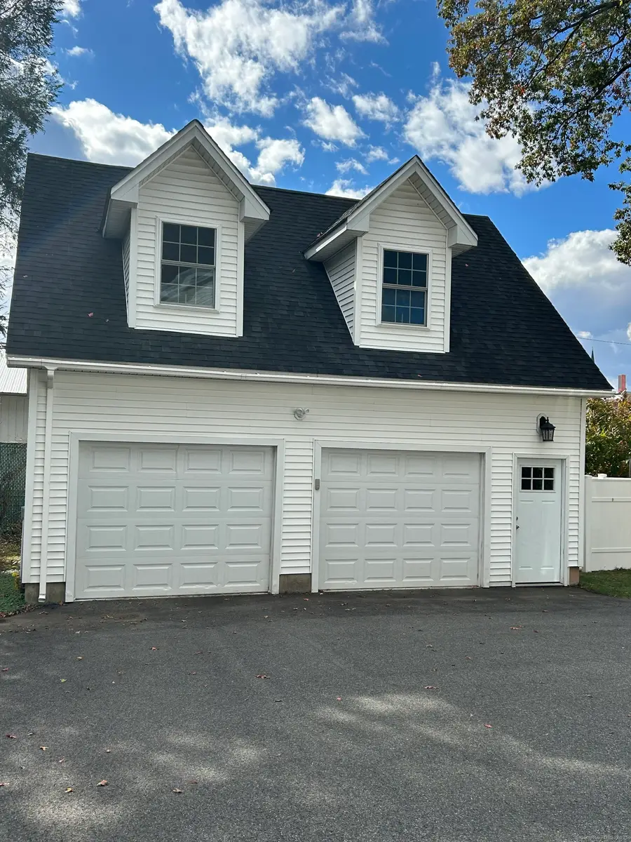 43 Academy Street, Wallingford, CT 06492 - Image #3
