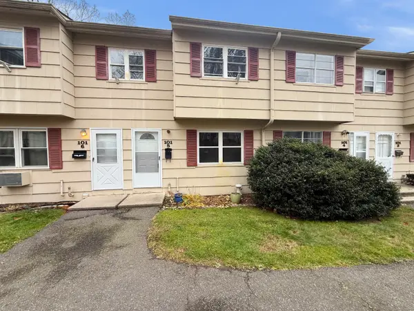 101 Ridge Road #5, Naugatuck, CT 06770