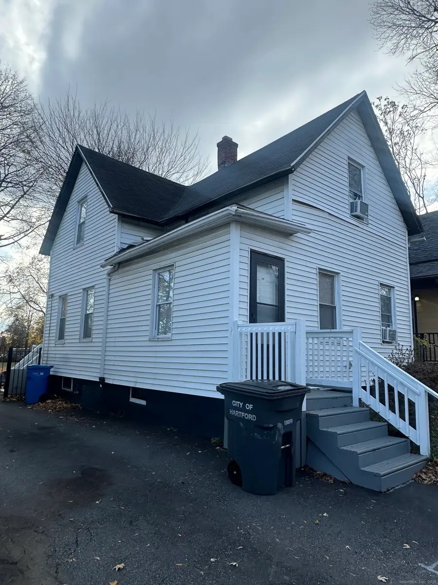 35 Loomis Street, Hartford, CT 06120 - Image #2