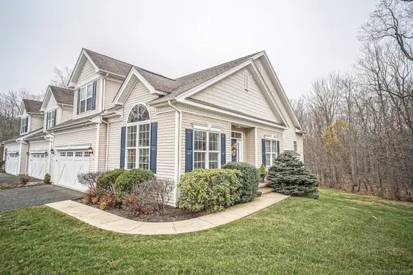 95 Sycamore Drive #95, Prospect, CT 06712