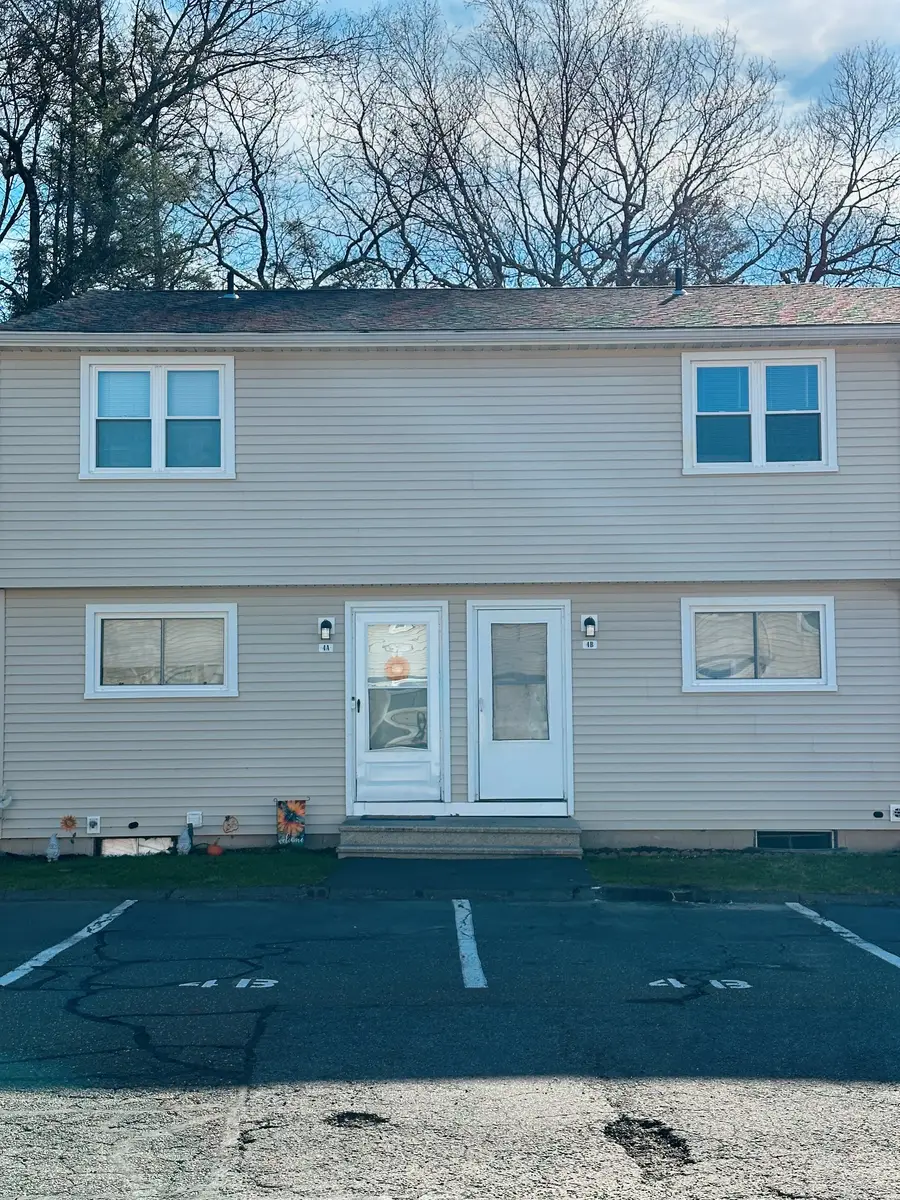 1081 New Haven Road #APT 4B, Naugatuck, CT 06770 - Image #2