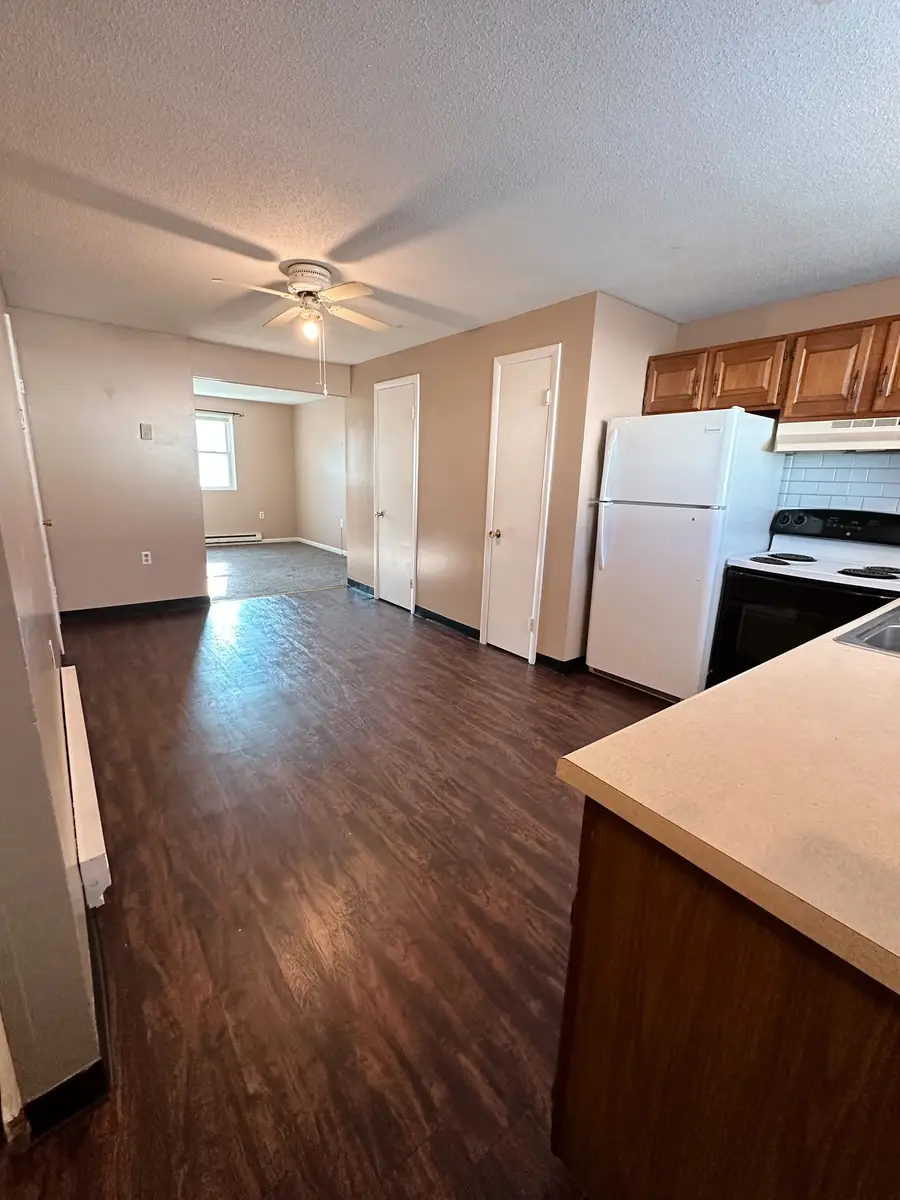 1081 New Haven Road #APT 4B, Naugatuck, CT 06770 - Image #3