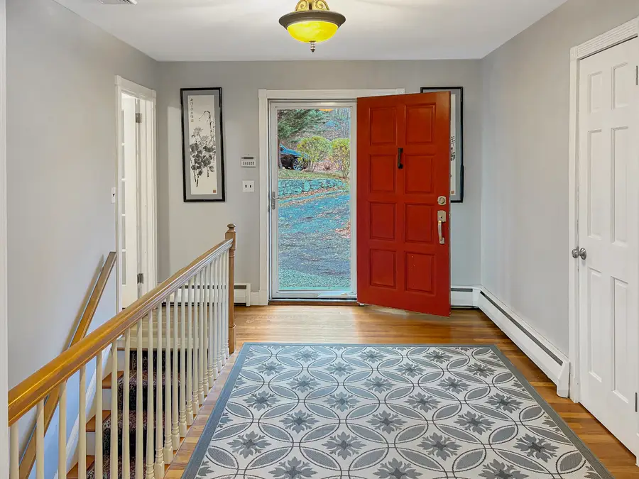 88 Rockridge Lane, Stamford, CT 06903 - Image #2