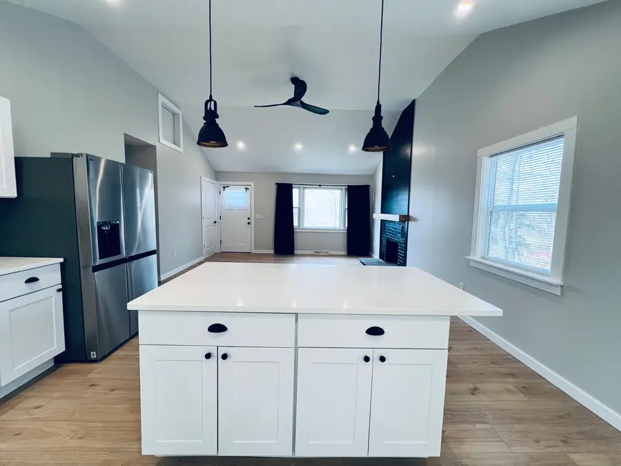 8 Rustic Road, Ridgefield, CT 06877 - Image #3