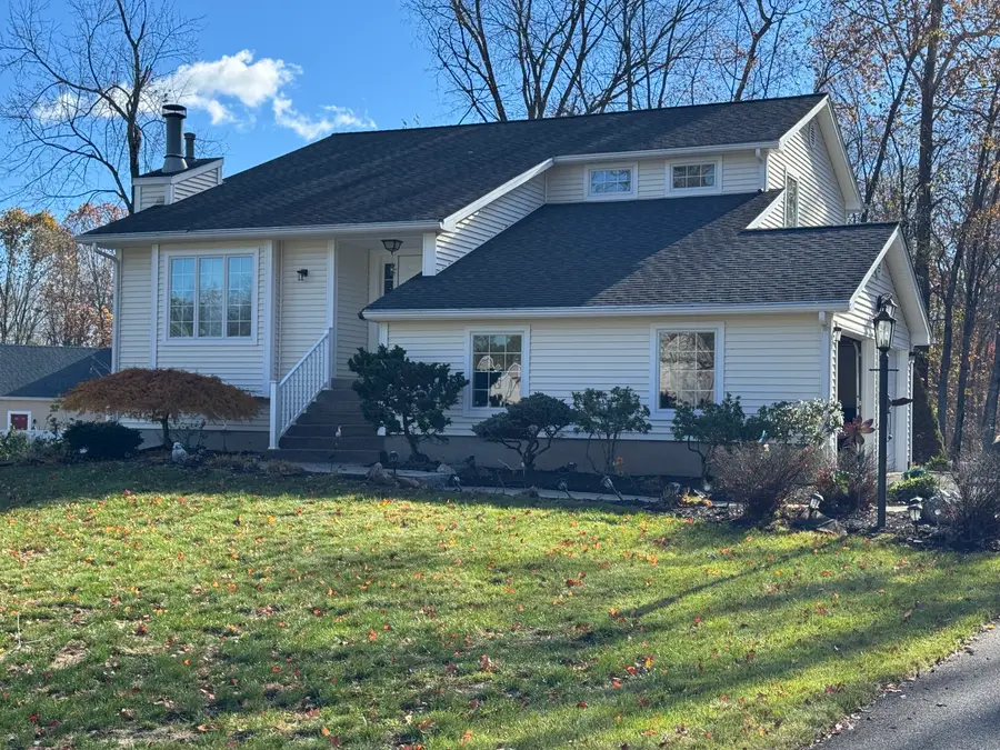 307 Trapper Circle, Windsor, CT 06095 - Image #3