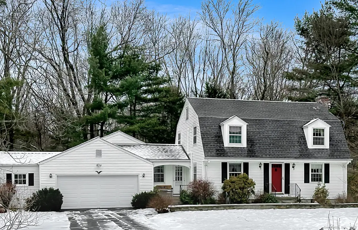 8 Quorn Hunt Road, Simsbury, CT 06092 - Image #1