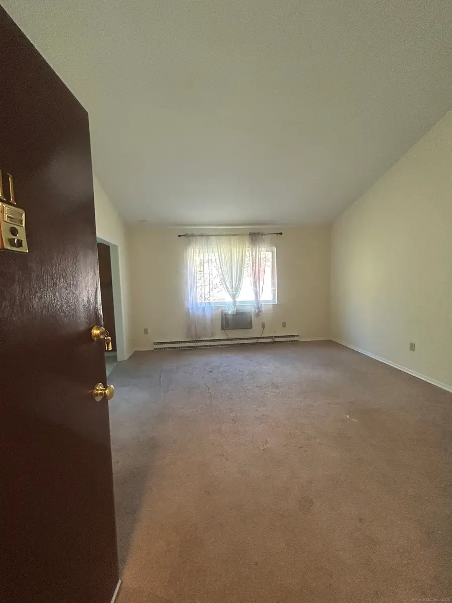 4 Farview Avenue #1-11, Danbury, CT 06810 - Image #3