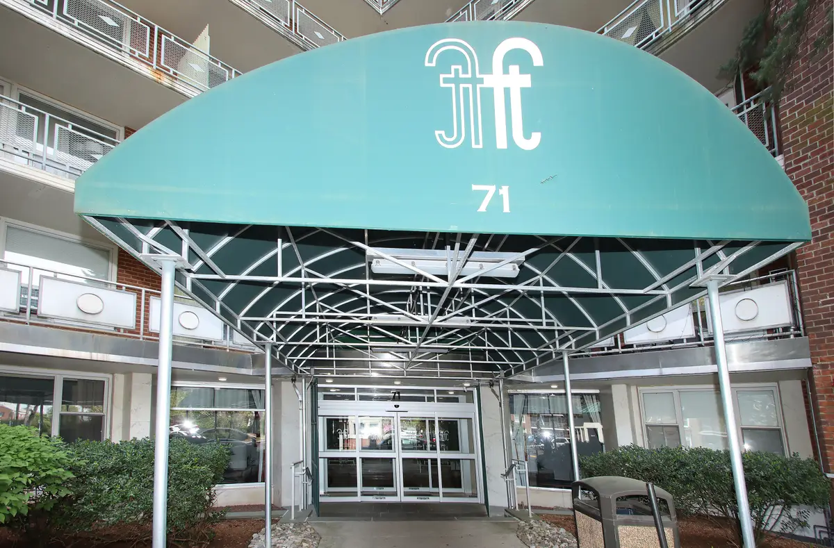 71 Strawberry Hill Avenue #APT 118, Stamford, CT 06902 - Image #1