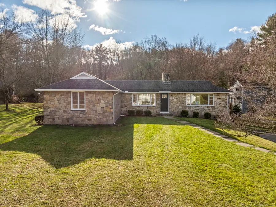 474 Neipsic Road, Glastonbury, CT 06033 - Image #2