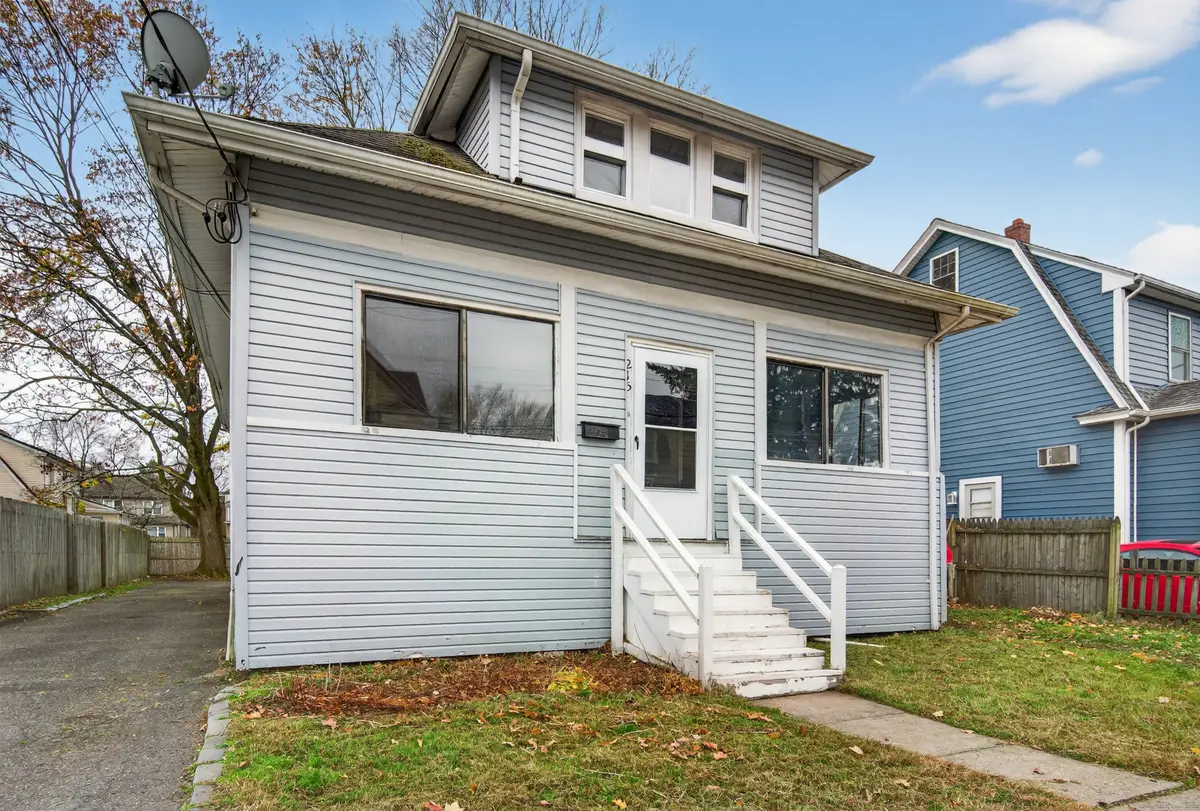 215 Overland Avenue, Bridgeport, CT 06606 - Image #1