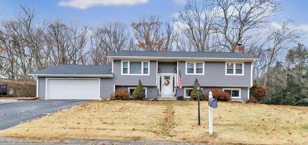 25 Oakwood Drive, Seymour, CT 06483 - Image #1