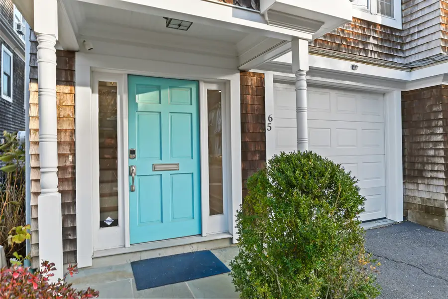 65 Thorpe Street #65, Fairfield, CT 06824 - Image #2