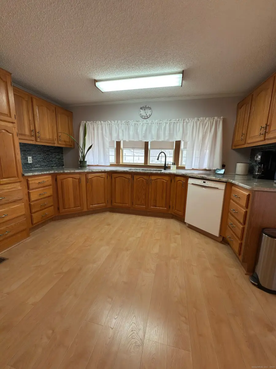 108 Clark Road #TRLR 85, Naugatuck, CT 06770 - Image #2