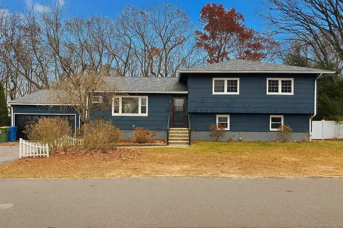 226 Beth Lane, Waterbury, CT 06705 - Image #1