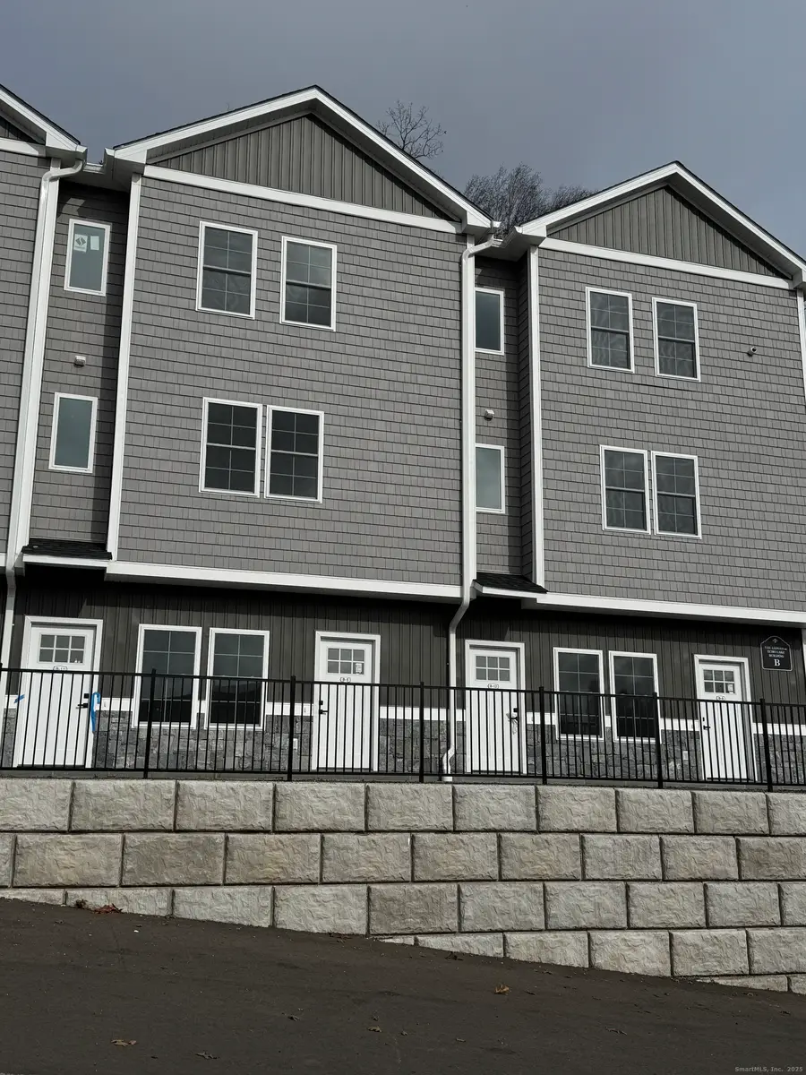 243 Echo Lake Road #B11, Watertown, CT 06795 - Image #3