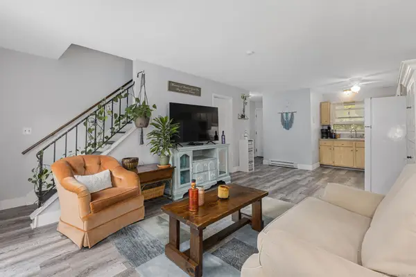 48 Athol Street #48, Killingly, CT 06239