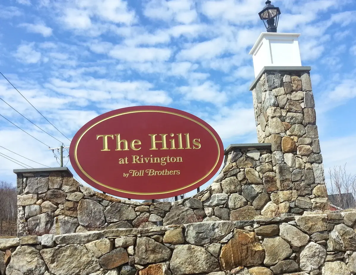 1 Rivington Way #201, Danbury, CT 06810 - Image #1