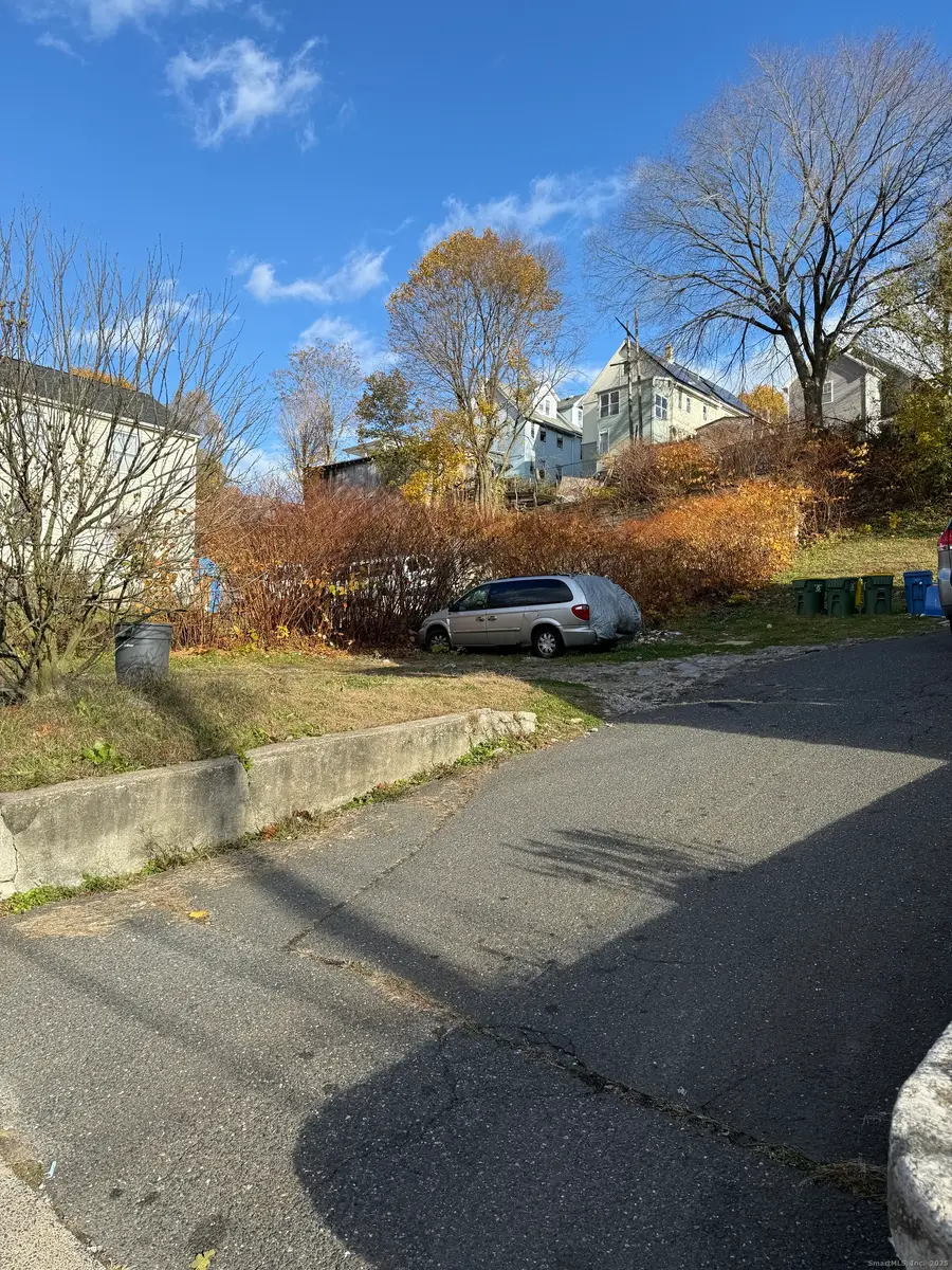 36 Vine Street, Waterbury, CT 06704 - Image #3