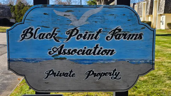 127 Black Point Road #APT 7, East Lyme, CT 06357