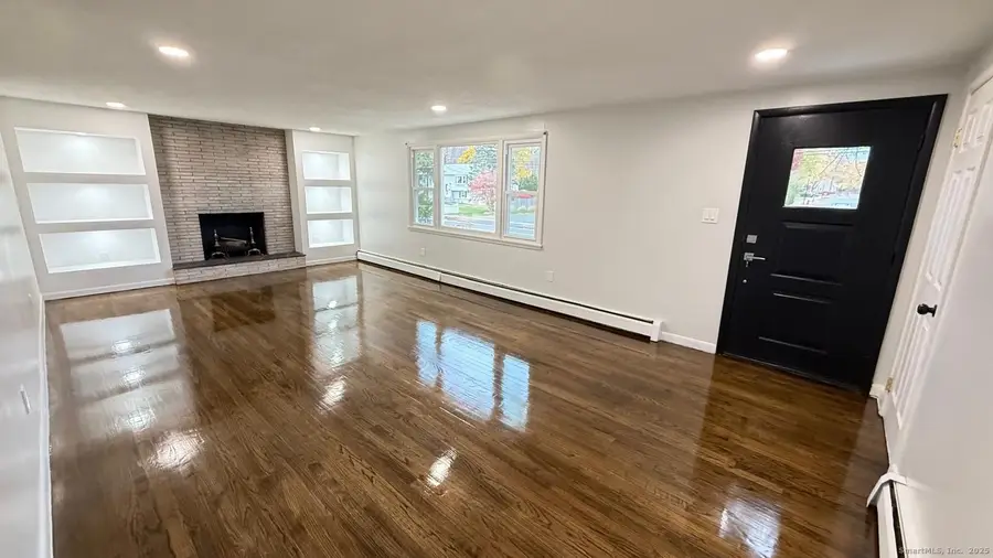 826 Brewer Street, East Hartford, CT 06118 - Image #3