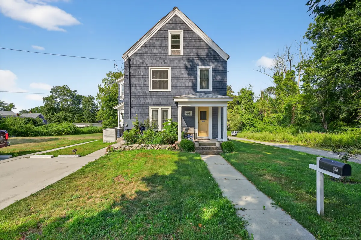 35 Menghi Street, New London, CT 06320 - Image #1